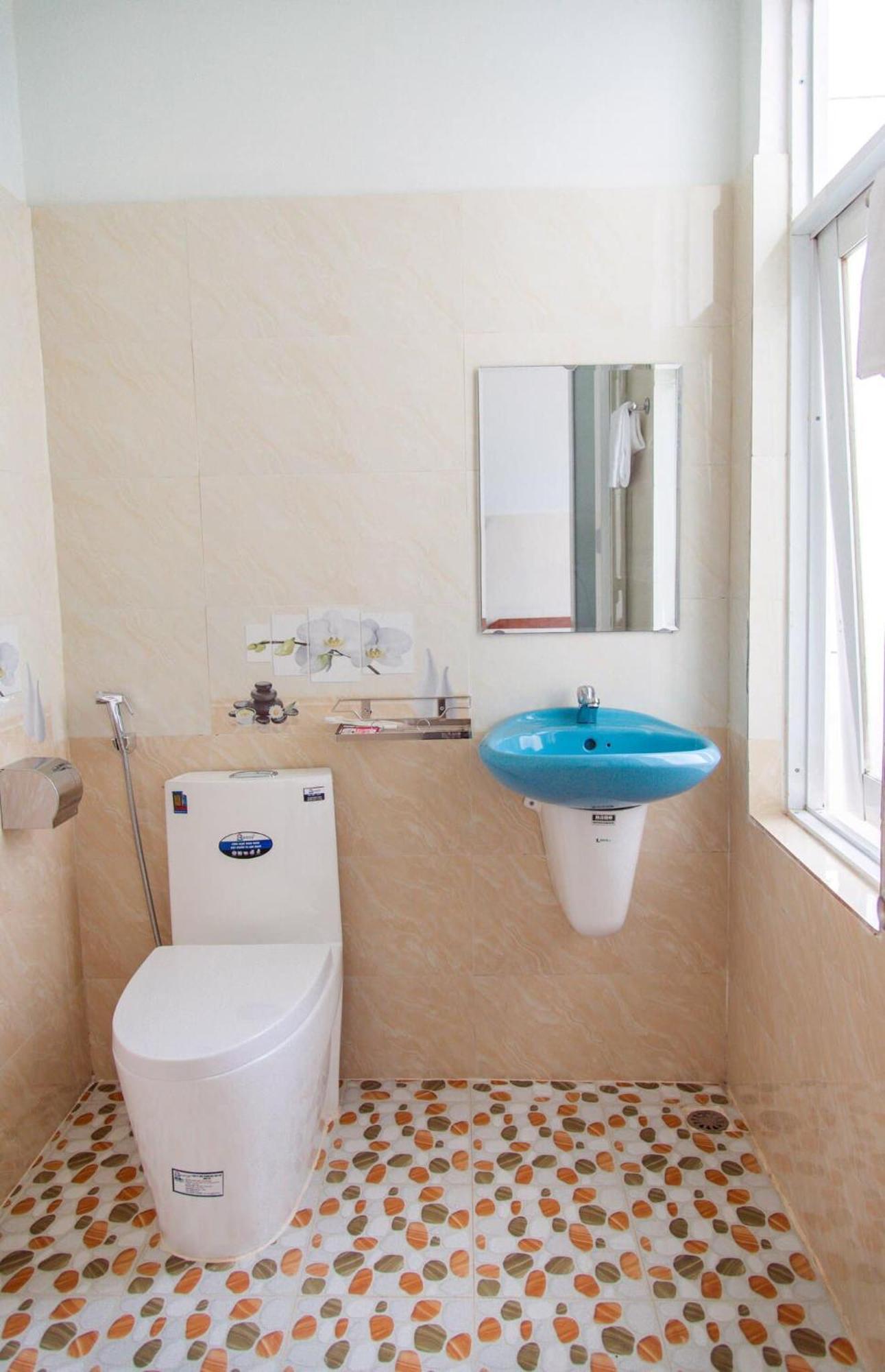 Thu Hien Hotel Pleiku - By Bay Luxury Plei Holang Esterno foto